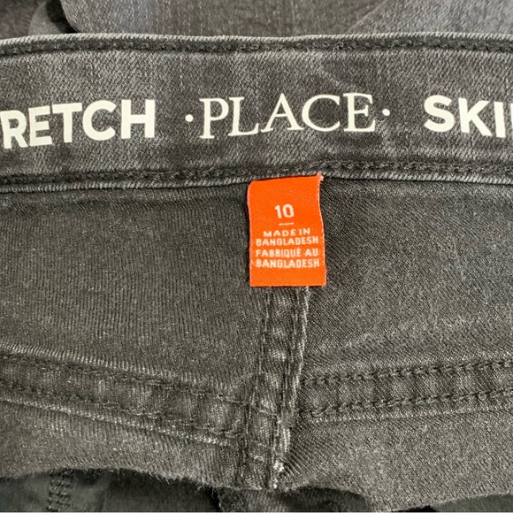 The Children's Place Black Jeans - Picture 3 of 3